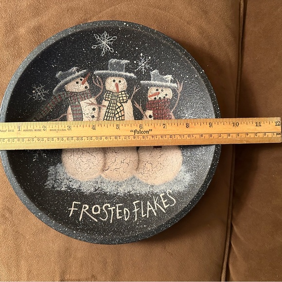 A Signed Hand Painted Donna White Snowman Shallow Decorative Bowl - Picture 2 of 8